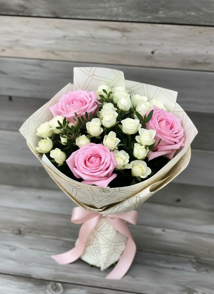 Букет цветов из: Розы в Алексеевской Краснодарского края