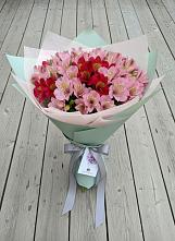 Букет цветов из:  Альстромерии в Алексеевской Краснодарского края