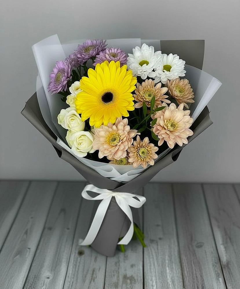 Букет цветов из: Розы, Герберы и Хризантемы в Алексеевской Краснодарского края