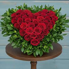 Цветочная композиция из Розы в виде сердца в Алексеевской Краснодарского края