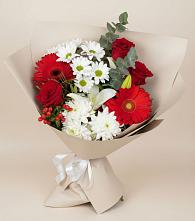 Букет цветов из:  Розы, Хризантемы, Герберы и Лилии в Алексеевской Краснодарского края