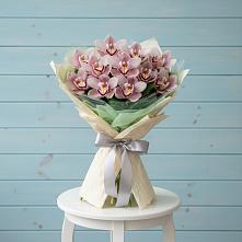Букет цветов из:  Орхидеи и Розы в Алексеевской Краснодарского края
