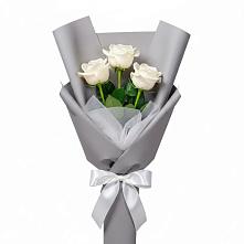 Букет 3 белые розы #REPLACE_PRED# Алексеевской Краснодарского края