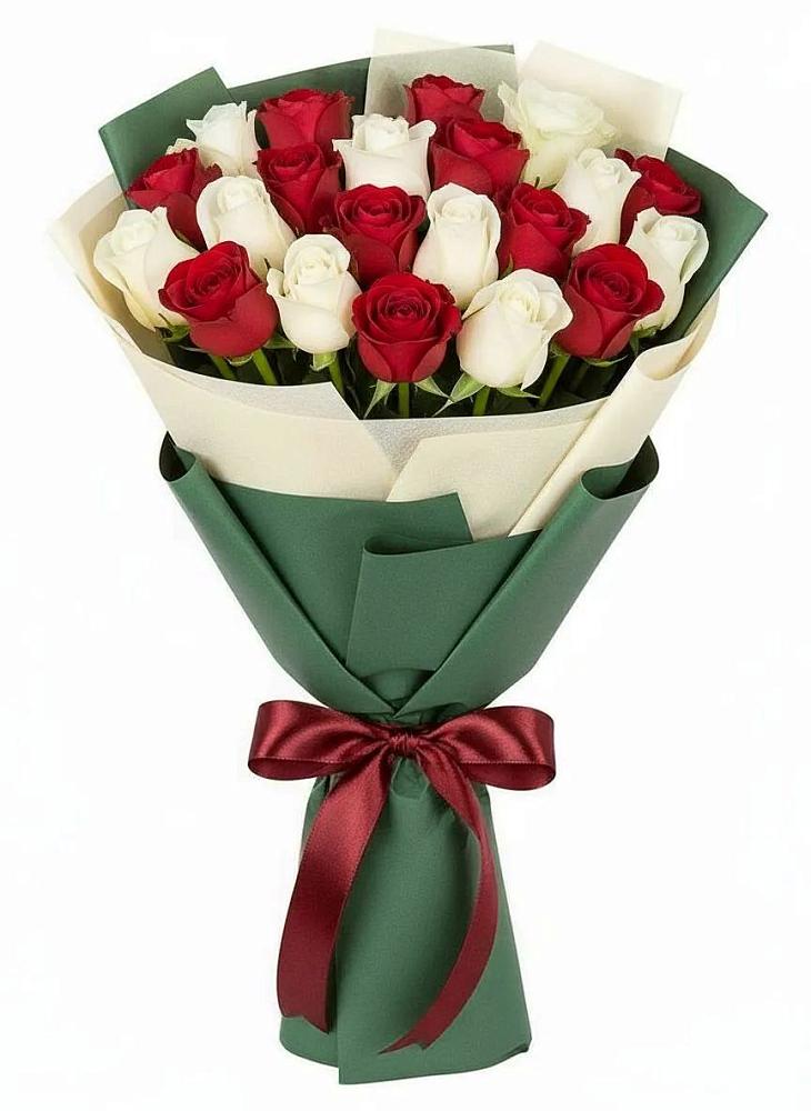 Букет Микс из красных и белых роз в Алексеевской Краснодарского края
