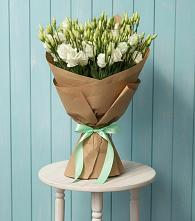 Букет цветов из:  Лизиантусы в Алексеевской Краснодарского края