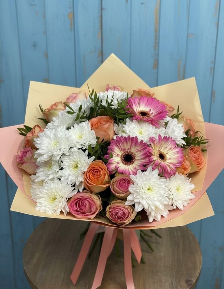 Букет цветов из: Розы, Герберы и Хризантемы в Алексеевской Краснодарского края
