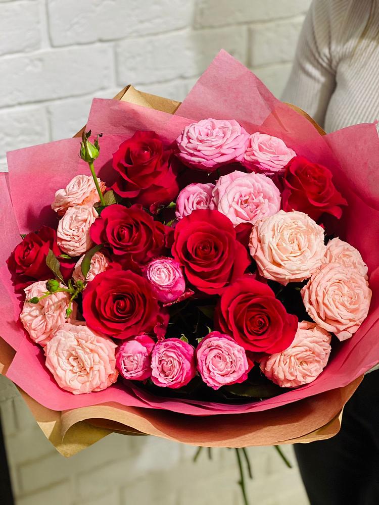 Букет цветов из: Розы в Алексеевской Краснодарского края