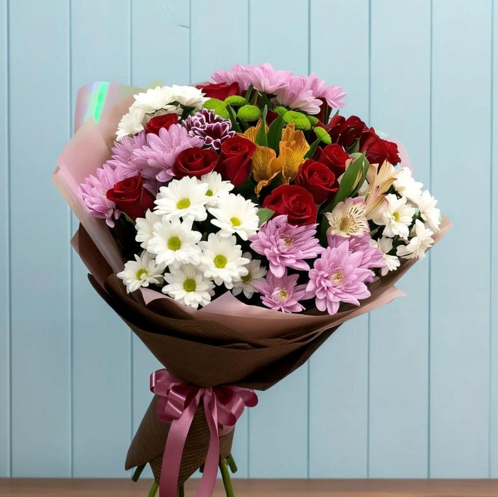 Букет цветов из: Розы, Хризантемы и Альстромерии в Алексеевской Краснодарского края