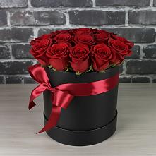 Цветочная композиция из Розы в шляпной коробке в Алексеевской Краснодарского края