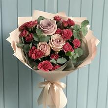 Букет цветов из:  Гвоздики и Розы в Алексеевской Краснодарского края