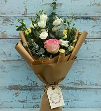 Букет цветов из:  Розы и Лизиантусы в Алексеевской Краснодарского края