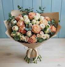 Букет цветов из:  Альстромерии и Розы в Алексеевской Краснодарского края