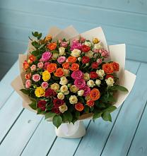 Букет Микс из разноцветных кустовых роз в Алексеевской Краснодарского края